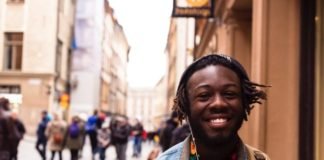 Inspiring young Nigerians to save and invest